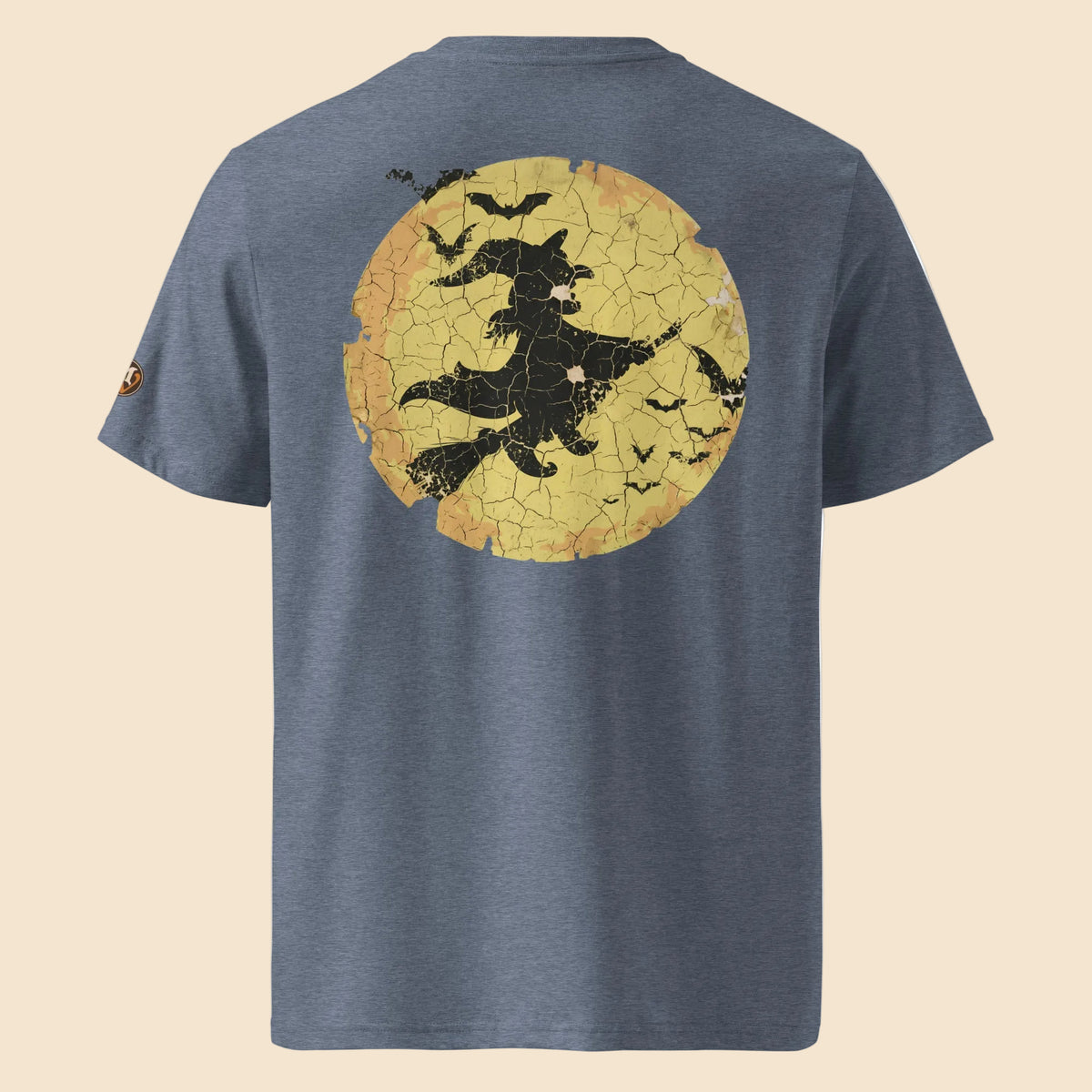 Camiseta azul jaspeada de algodón orgánico con diseño de bruja y luna vintage Midnight Witch Melian Vintage