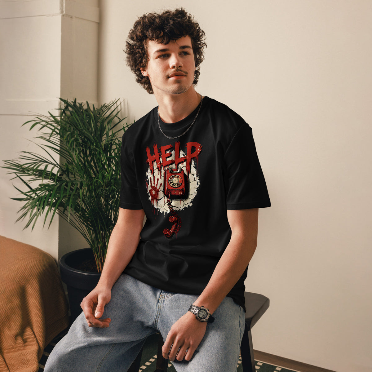 Look casual de terror retro con camiseta negra de corte unisex Melian Vintage
